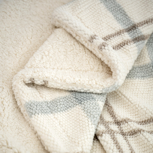 Cozy Fleece Blanket - Plaid Popcorn Blue/Brown